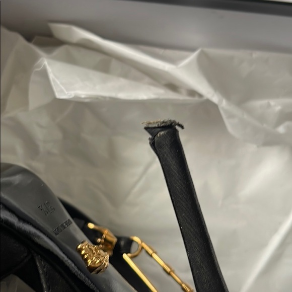 VERSACE SAFETY PIN PUMPS 37.5 - Picture 4 of 6